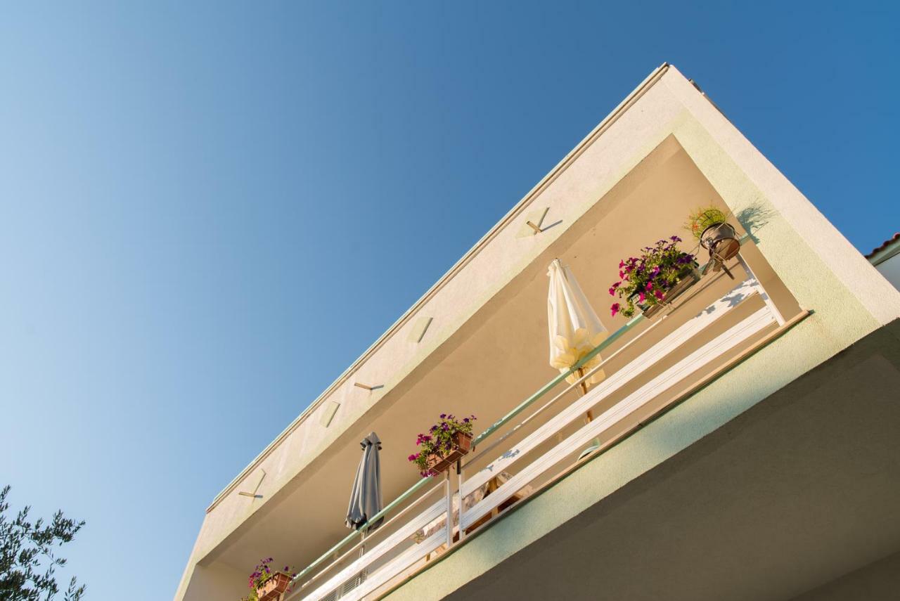 Apartments Villa Lena Zadar Exterior photo